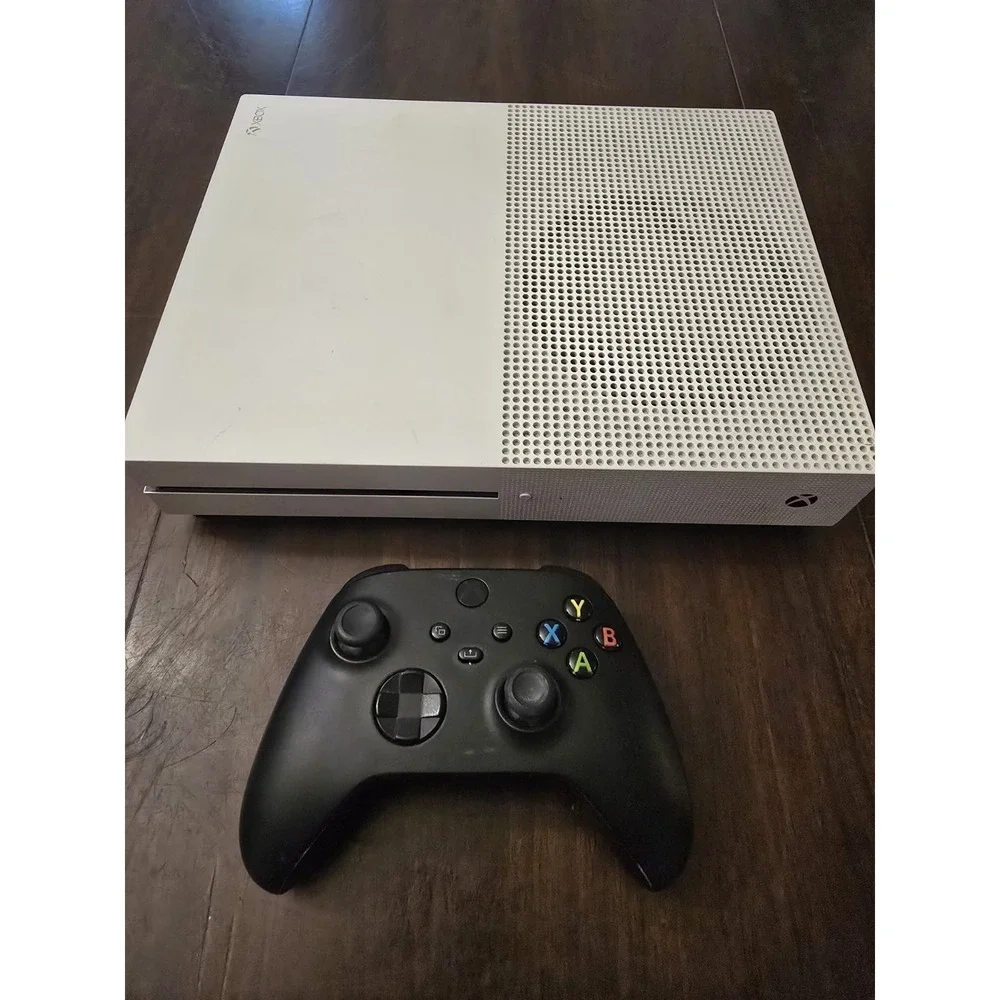 Microsoft Xbox One S 1TB Console Bundle ‎ w/ Wireless Controller And 1 Game
